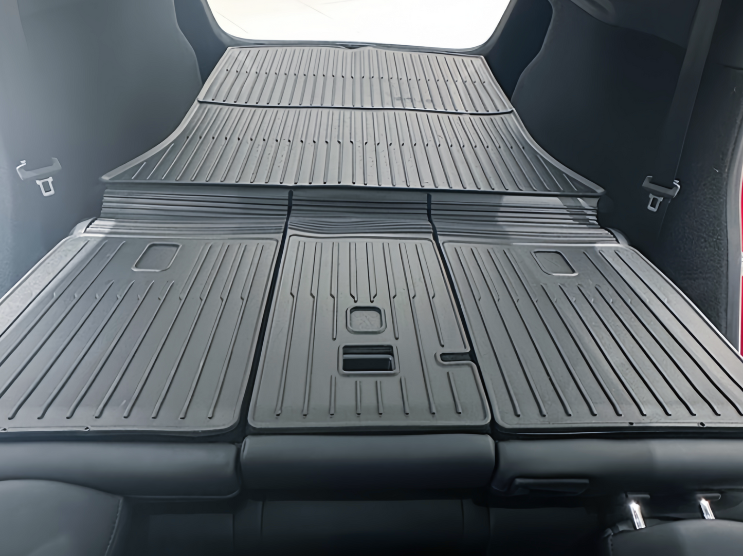 Model Y Juniper : All-In-One TPE Frunk & Trunk Mats Set (3 PCs)