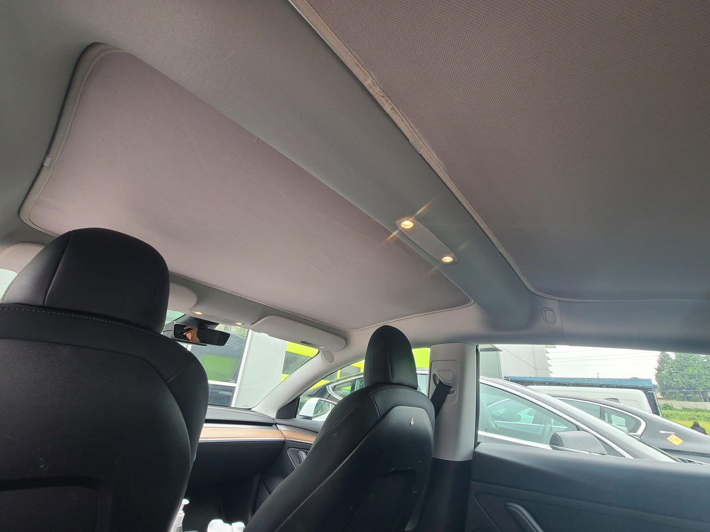 Model 3: Panoramic Glass Roof Sunshade