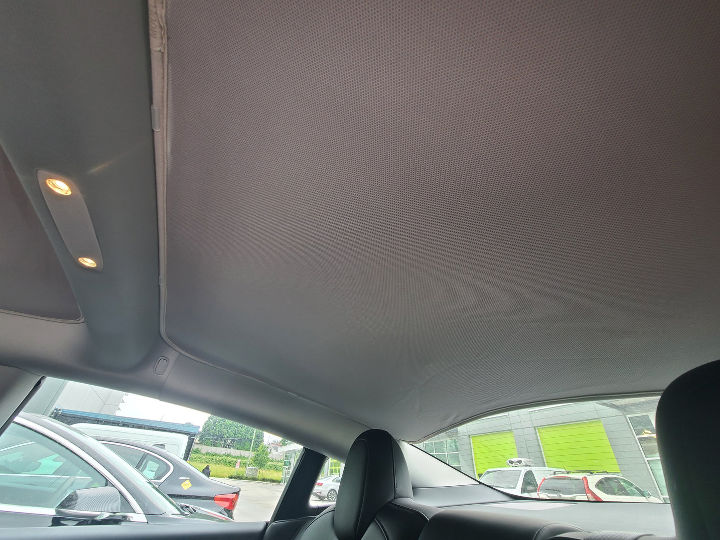 Model 3: Panoramic Glass Roof Sunshade