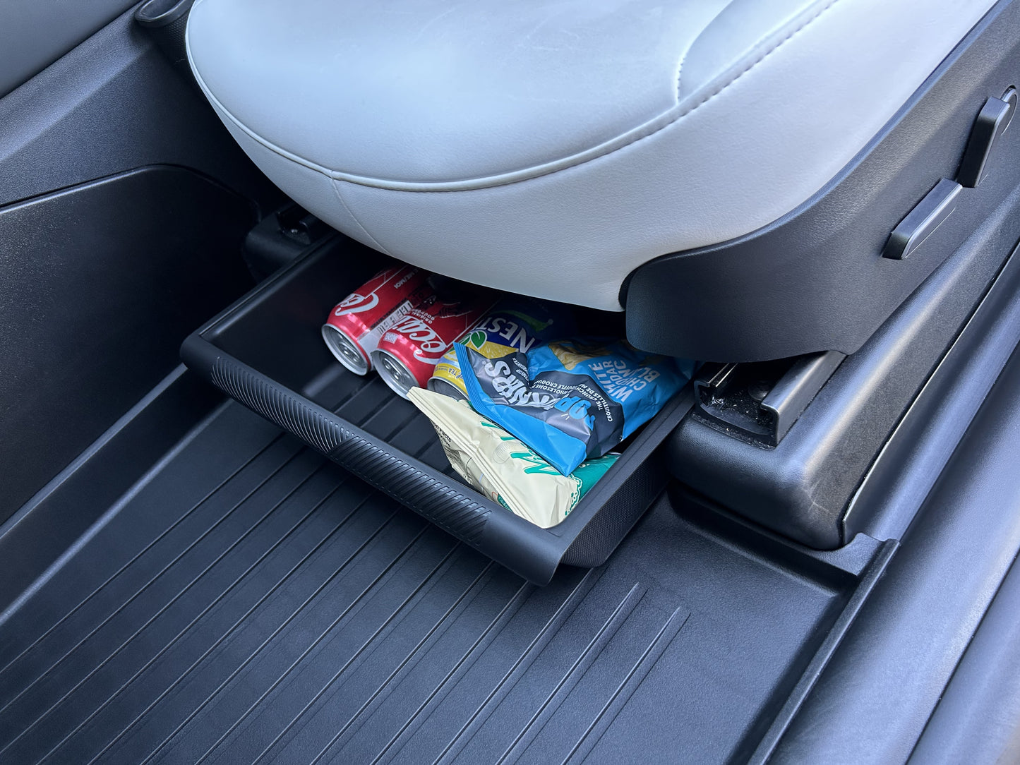Model Y Legacy/Juniper 2020-2025: Underseat Storage Organizer Drawer Box