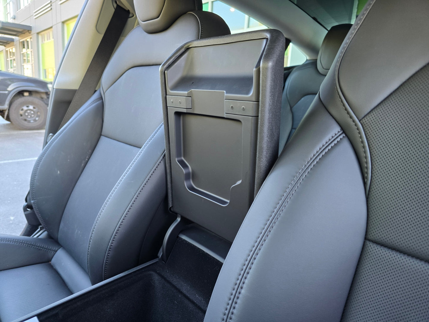 Model 3 Highland 2024-2025/ Y Juniper 2025: TPE Rubber Armrest Protection Cover