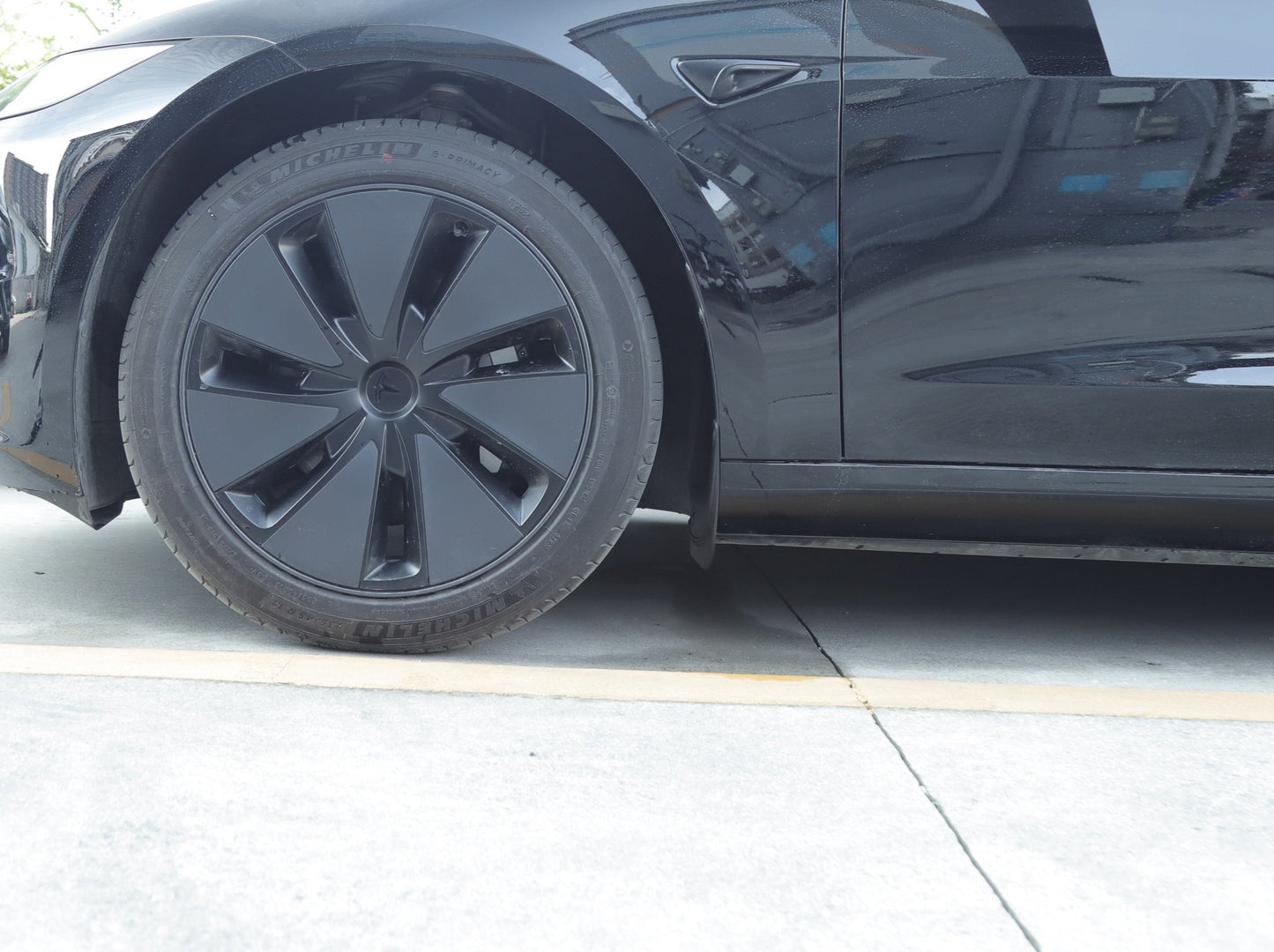 Model 3 Highland 2024-2025: OEM TPE Rubber Mud Flaps Splash Guards