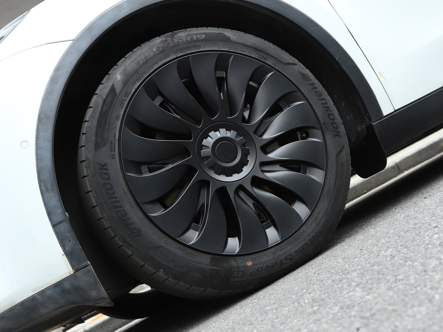 Model Y: Directional Turbine 19" Wheel Rim Protector Cover Set (4Pcs)