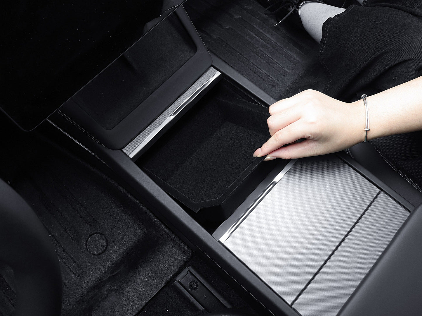 Model 3 Highland 2024-2025/ Y Juniper 2025: XL Centre Console Organizer