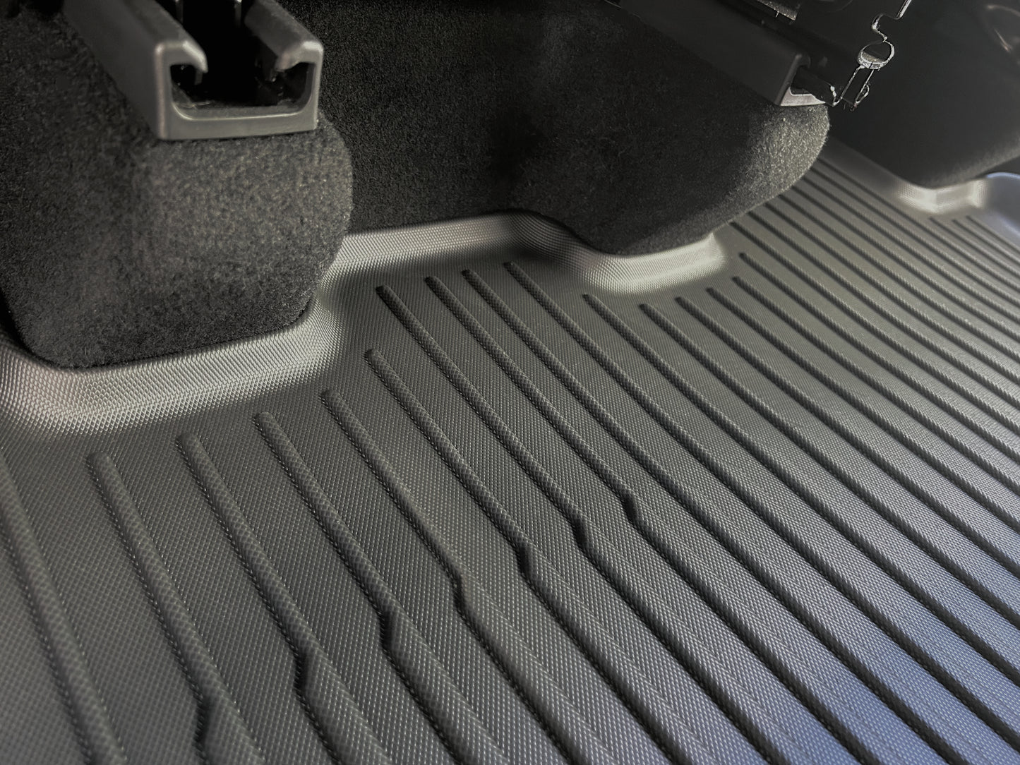 Model Y Juniper 2026+: TPE All-weather Interior Floor Mats (3 PCs)