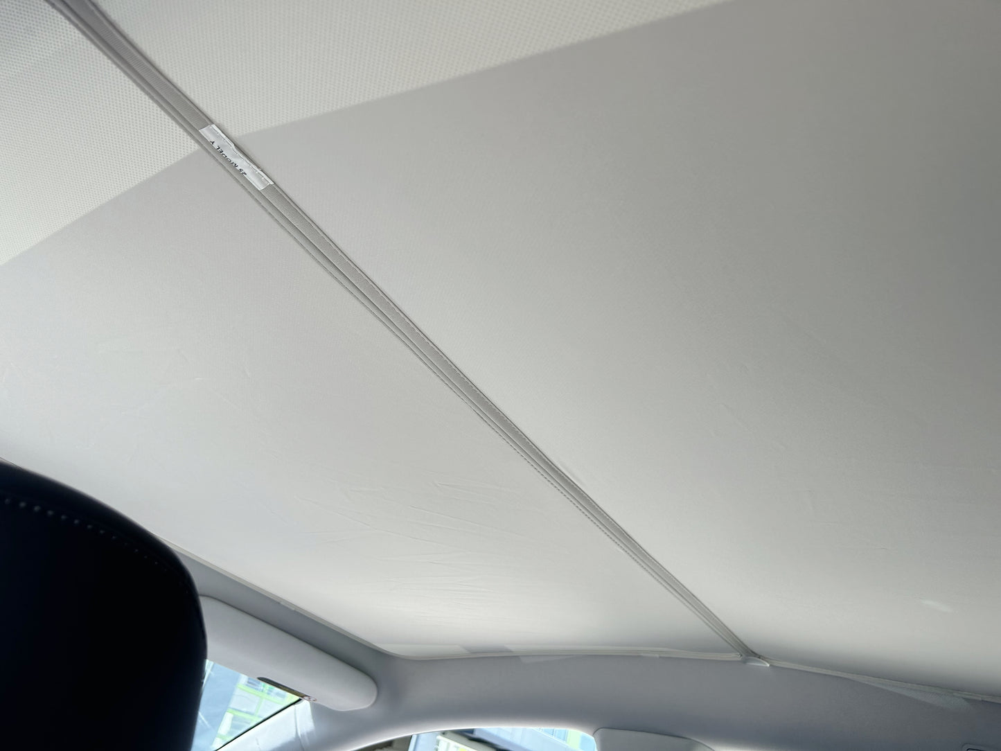 Model Y Juniper 2026+: Panoramic Glass Roof Sunshades