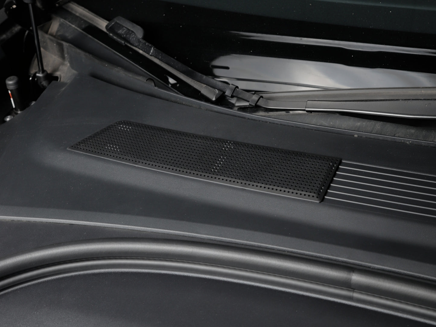 Model 3 Highland 2024-2025: Air Inlet Vent Protection Filter Cover