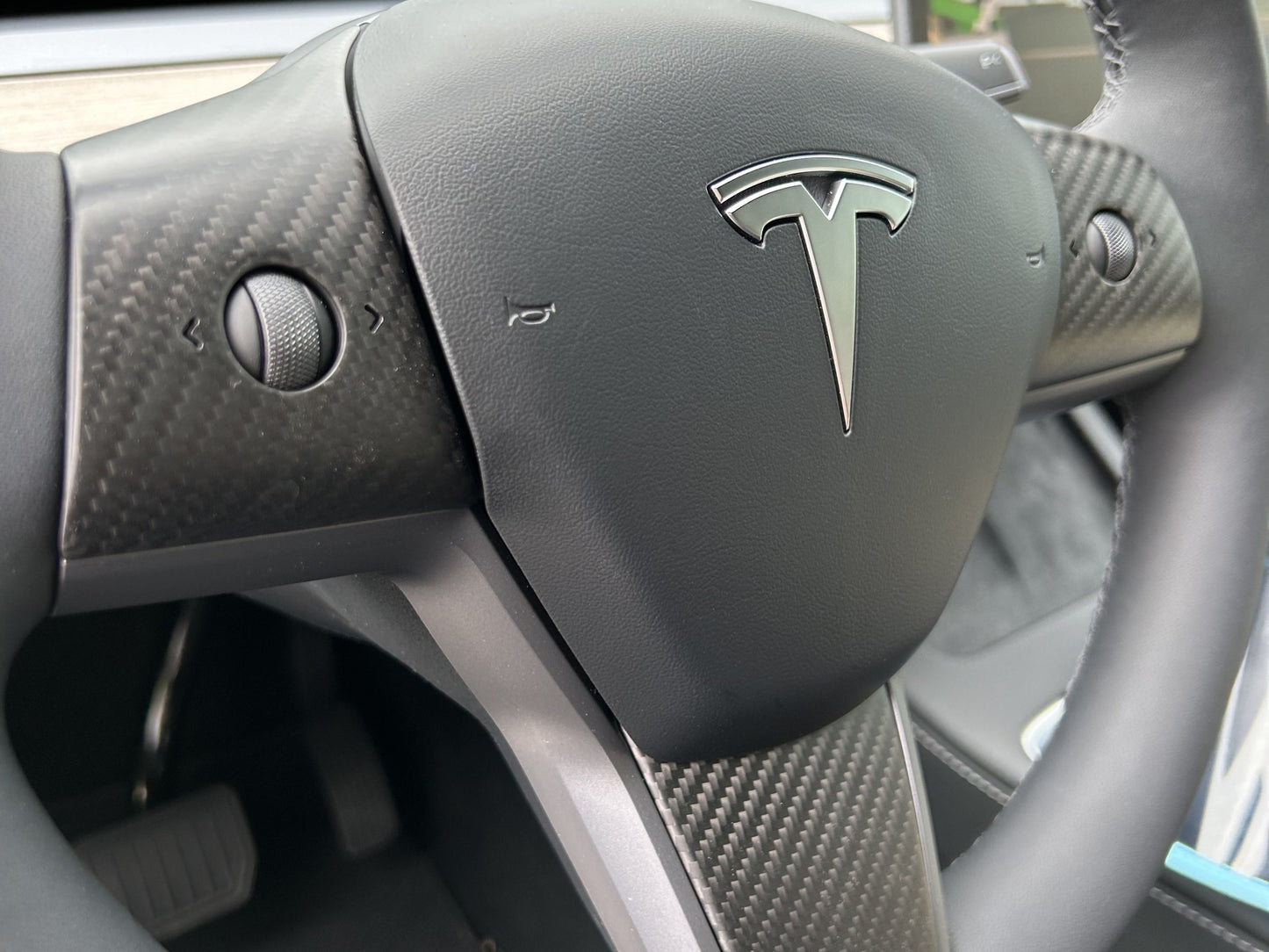 Model 3/Y: Real Carbon Fibre Steering Wheel Decal