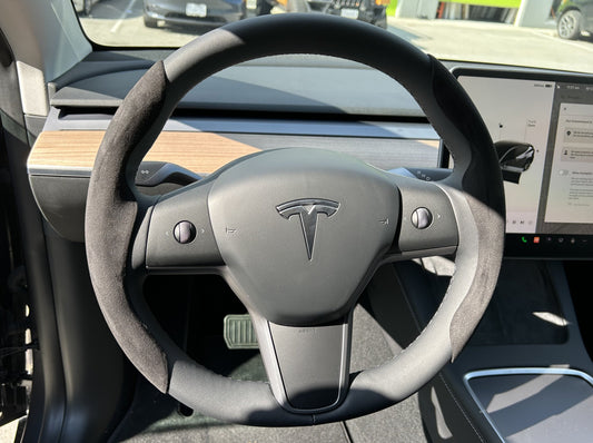 Model 3/Y: Steering Wheel Cover