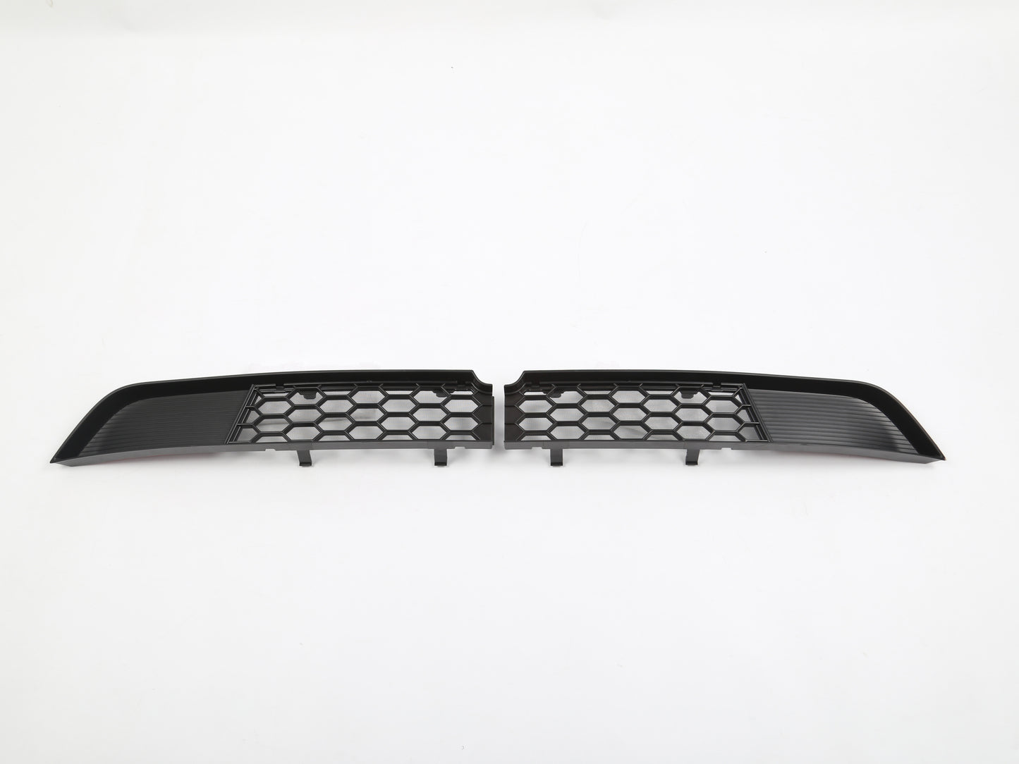 Model Y Juniper 2026+: Front Bumper Lower Grille Cover (4 PCs)