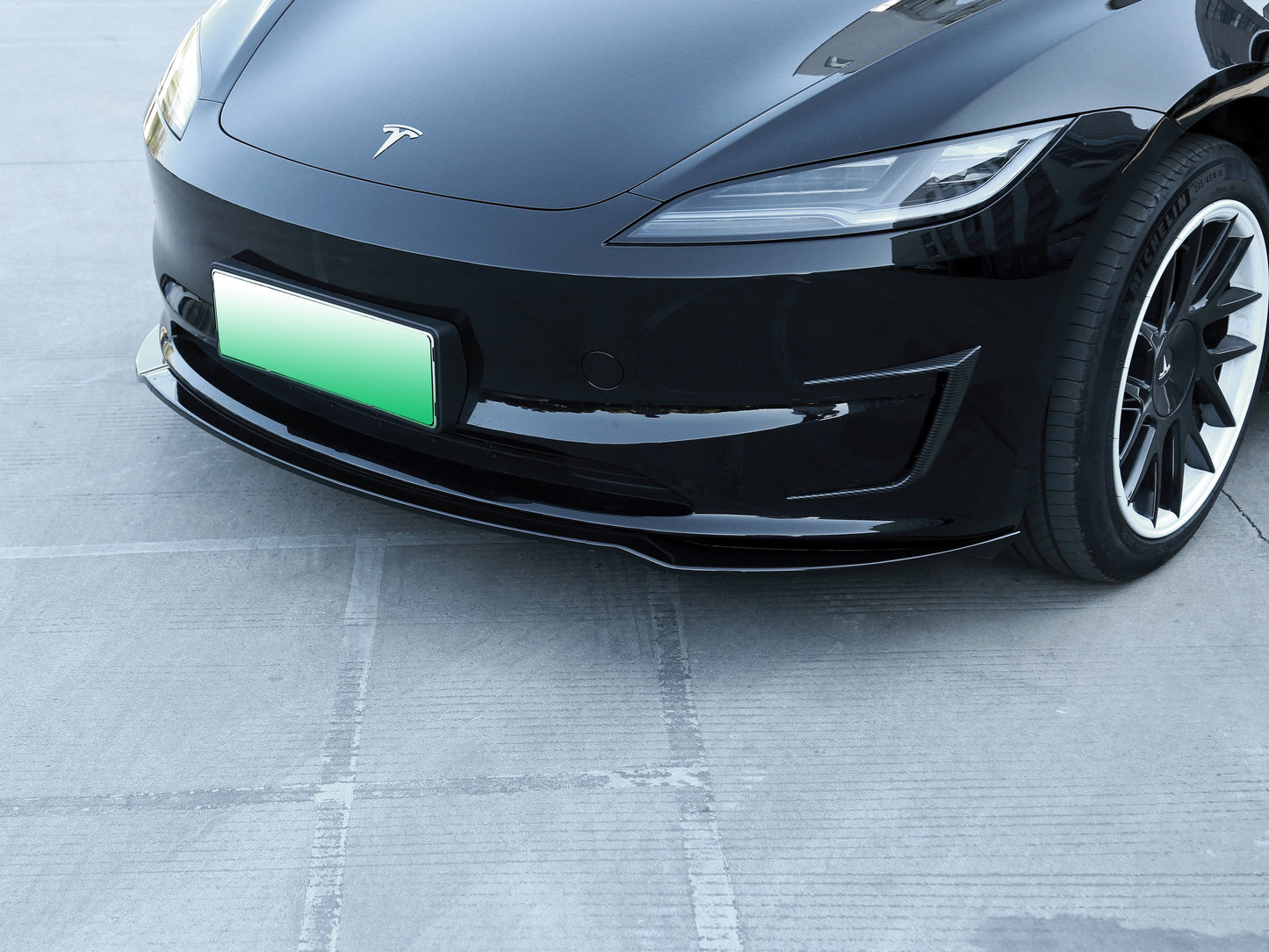 Model 3 Highland: Front Air Deflector Lip (3 PCs)