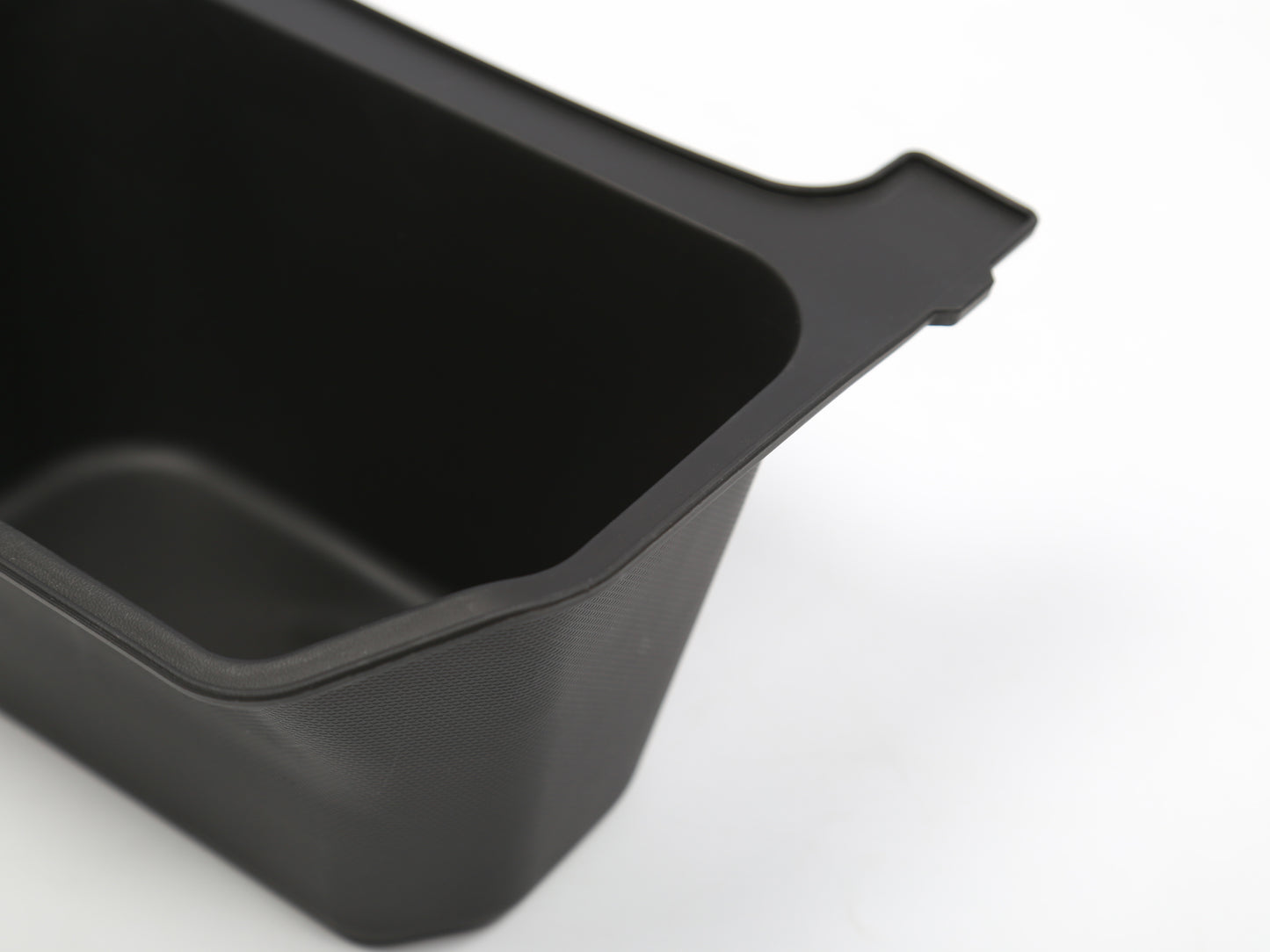 Model Y Juniper 2026+: Rear Passenger Centre Console Storage Bin
