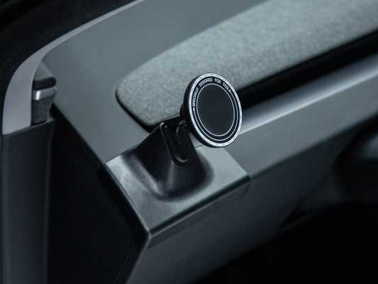 Model 3 Highland 2024+: Dashboard Cell Phone Holder Mount (Magsafe & Drop-Down)