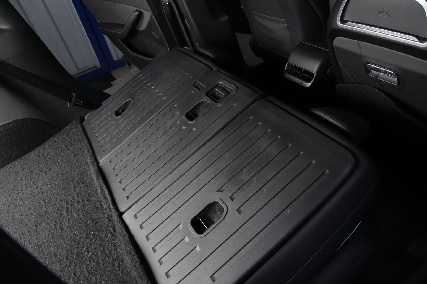 Model Y Legacy/ Juniper 2020-2025: TPE Rear Backseat Cover Mats (3 PCs)