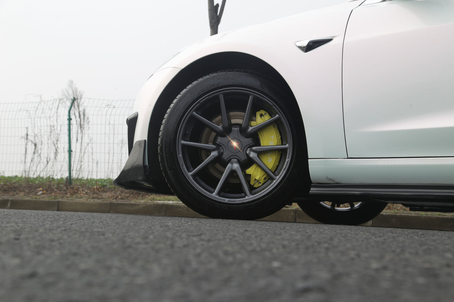 Model 3 Legacy/ Highland 2017-2025: Decorative Brake Caliper Cover Aluminum Alloy (18'' & 19'')