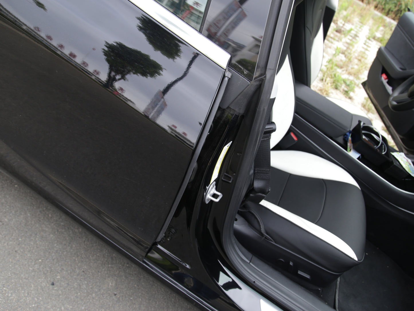 Model 3/Y: Noise Reduction Rubber Seal Strips Set (4 Doors+Frunk+Trunk+A-Pillar+B-Pillar)