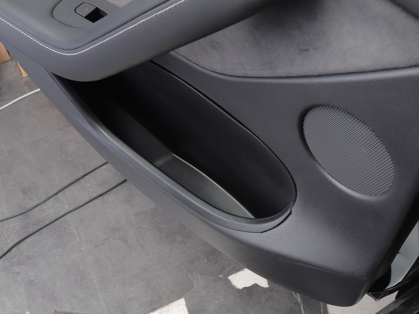 Model Y: Full Coverage Door Side Pocket Insert (4pcs)