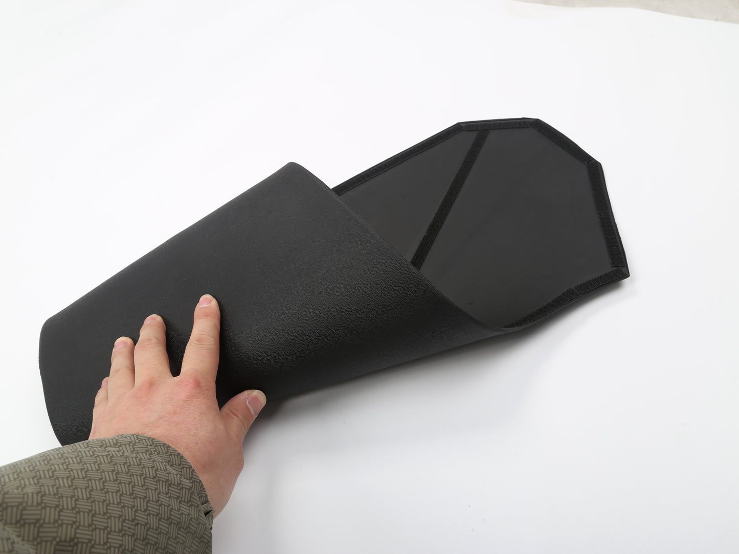Model Y Legacy: TPE Centre Console Anti-Kick Cover Pads (2 PCs)