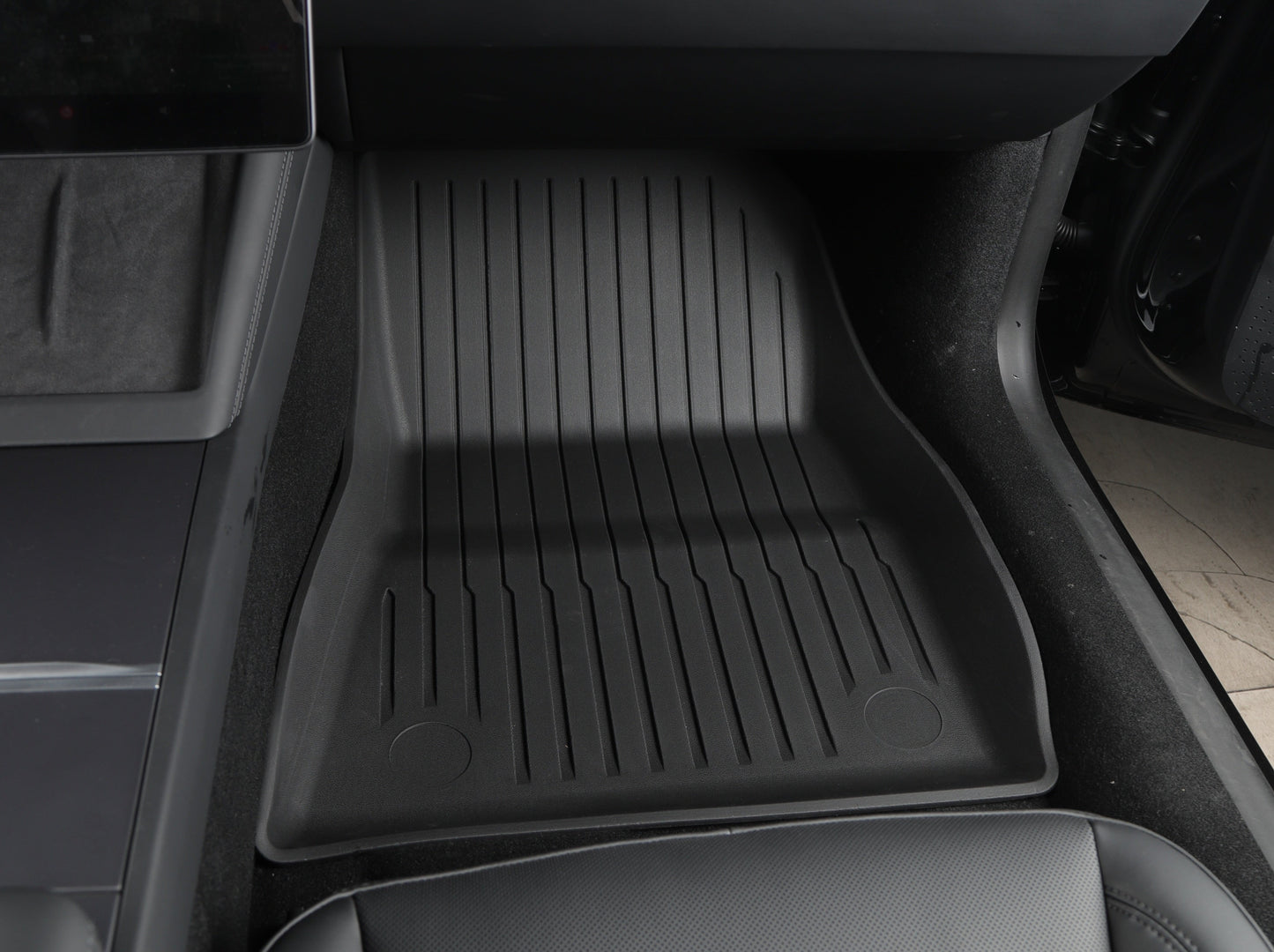 Model 3 Highland 2024-2025 : TPE All-weather Interior Floor Mats (3 PCs)