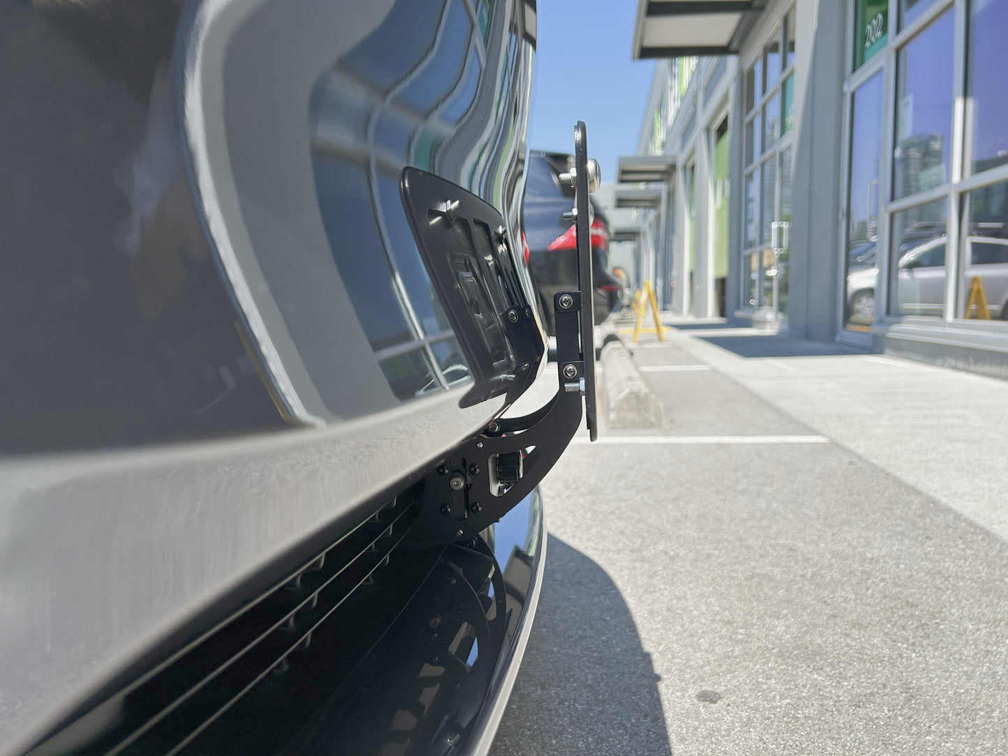 Model 3 Legacy /Y Legacy: Anti-Theft Metal Front License Plate Holder