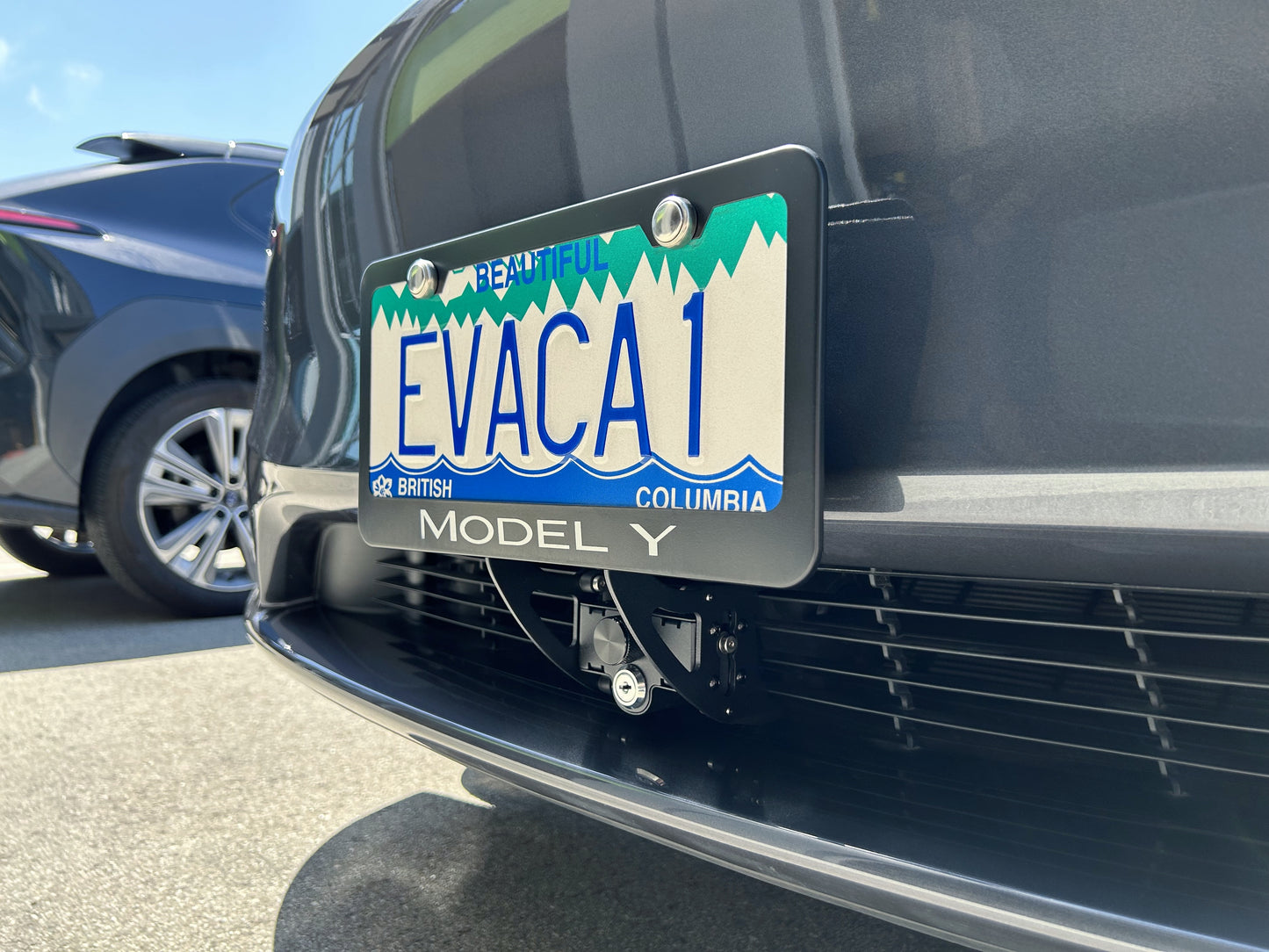Model 3 Legacy /Y Legacy: Anti-Theft Metal Front License Plate Holder