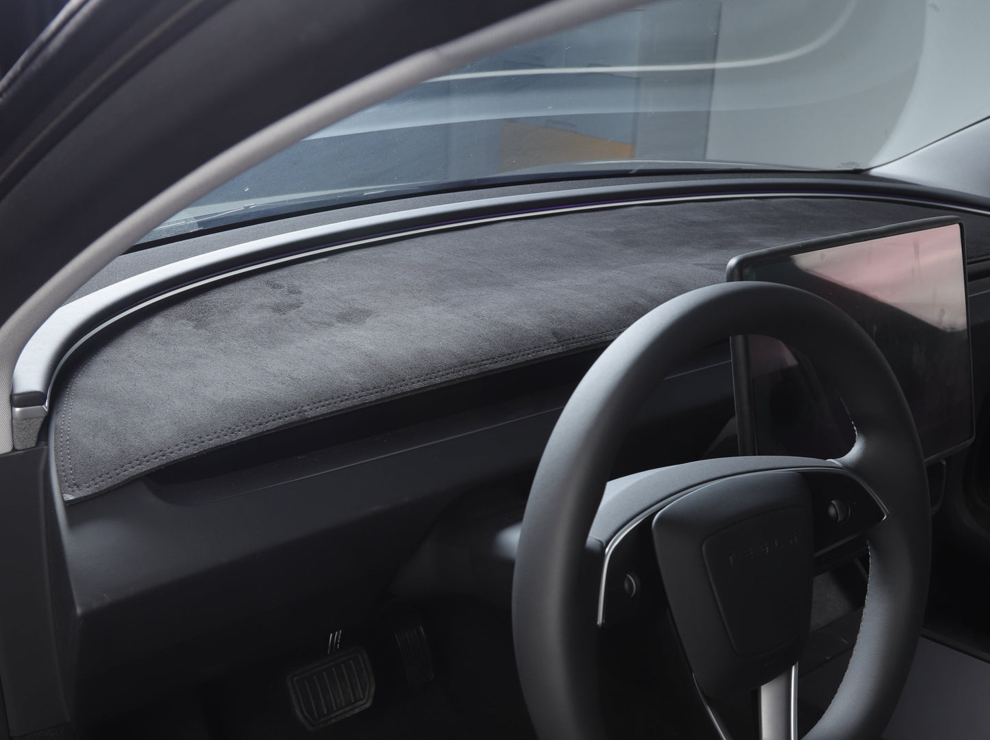 Model 3 Highland 2024-2025: Dashboard Anti-glare Suede Cover