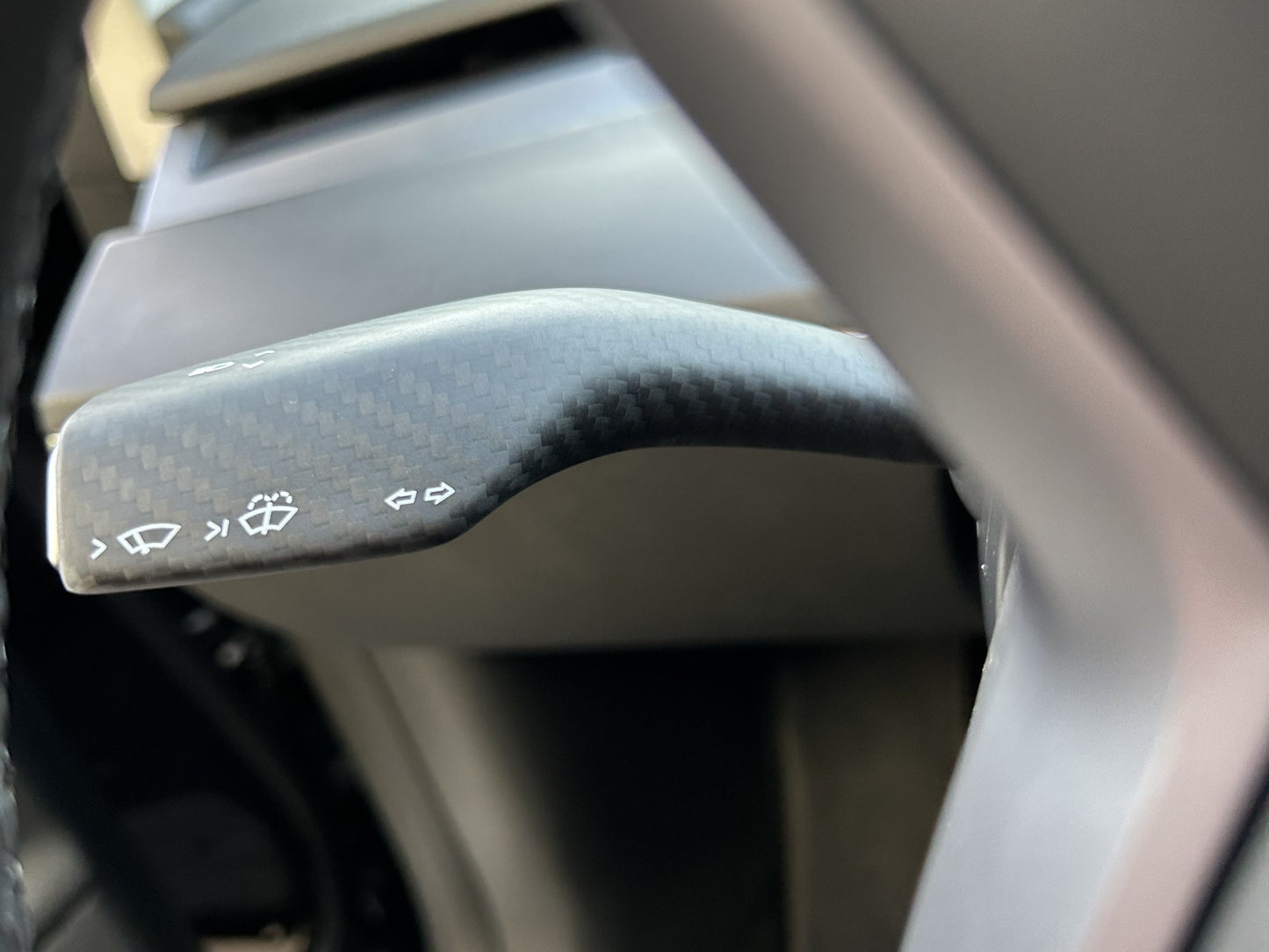 Model 3/Y: Real Carbon Fibre Gear Shift and Wiper Control Lever Covers (2PCs)