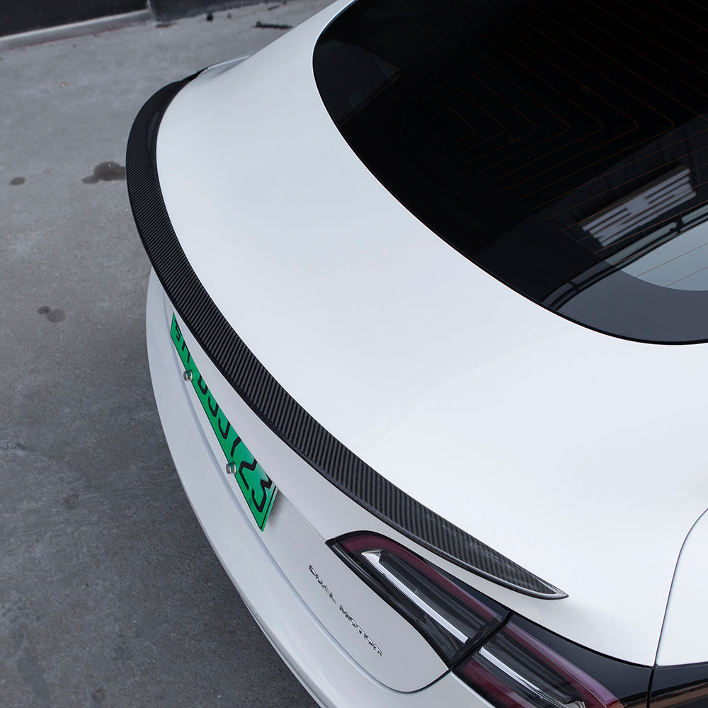 Model 3: Real Carbon Fibre Performance Spoiler