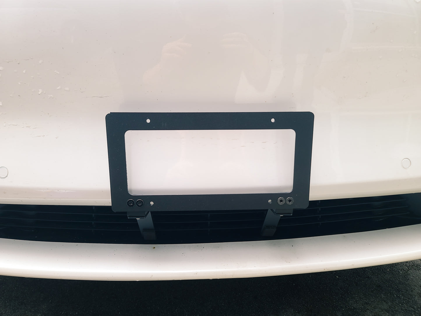 Model 3/Y: Front Metal License Plate Frame Holder