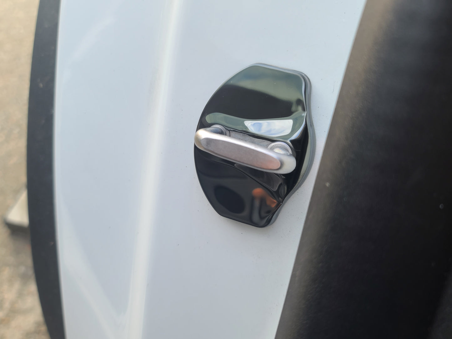 Model 3/Y: Door Lock Latch Caps (4 PCs)