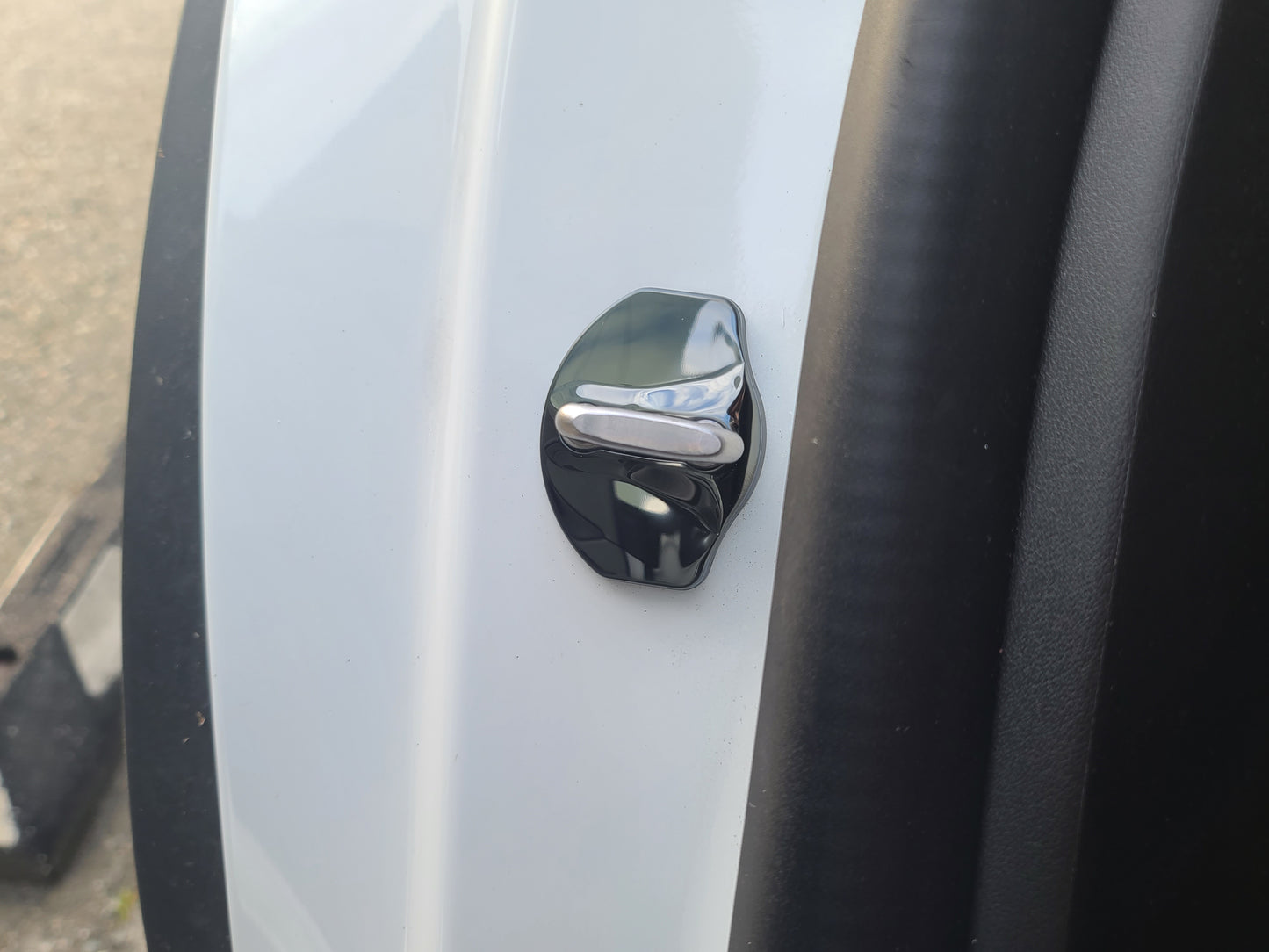 Model 3/Y: Door Lock Latch Caps (4 PCs)