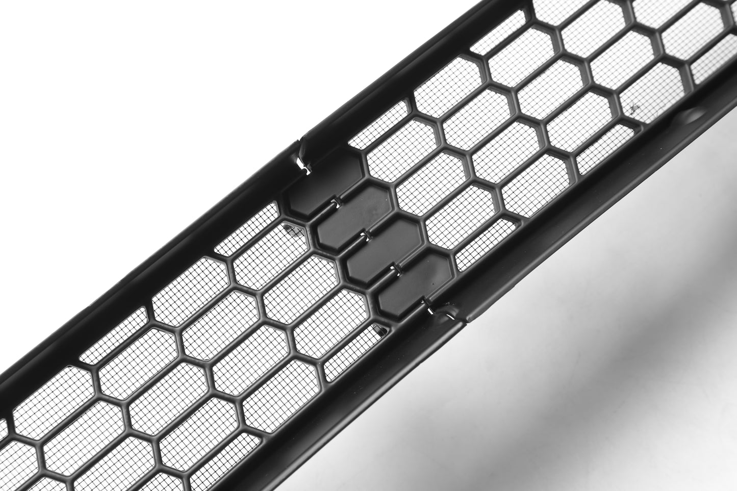 Model 3/Y: Front Bumper Lower Grille Cover