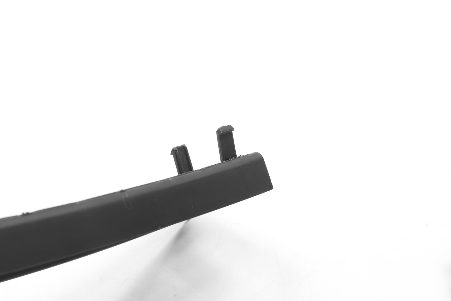 Model 3/Y: Front Bumper Lower Grille Cover