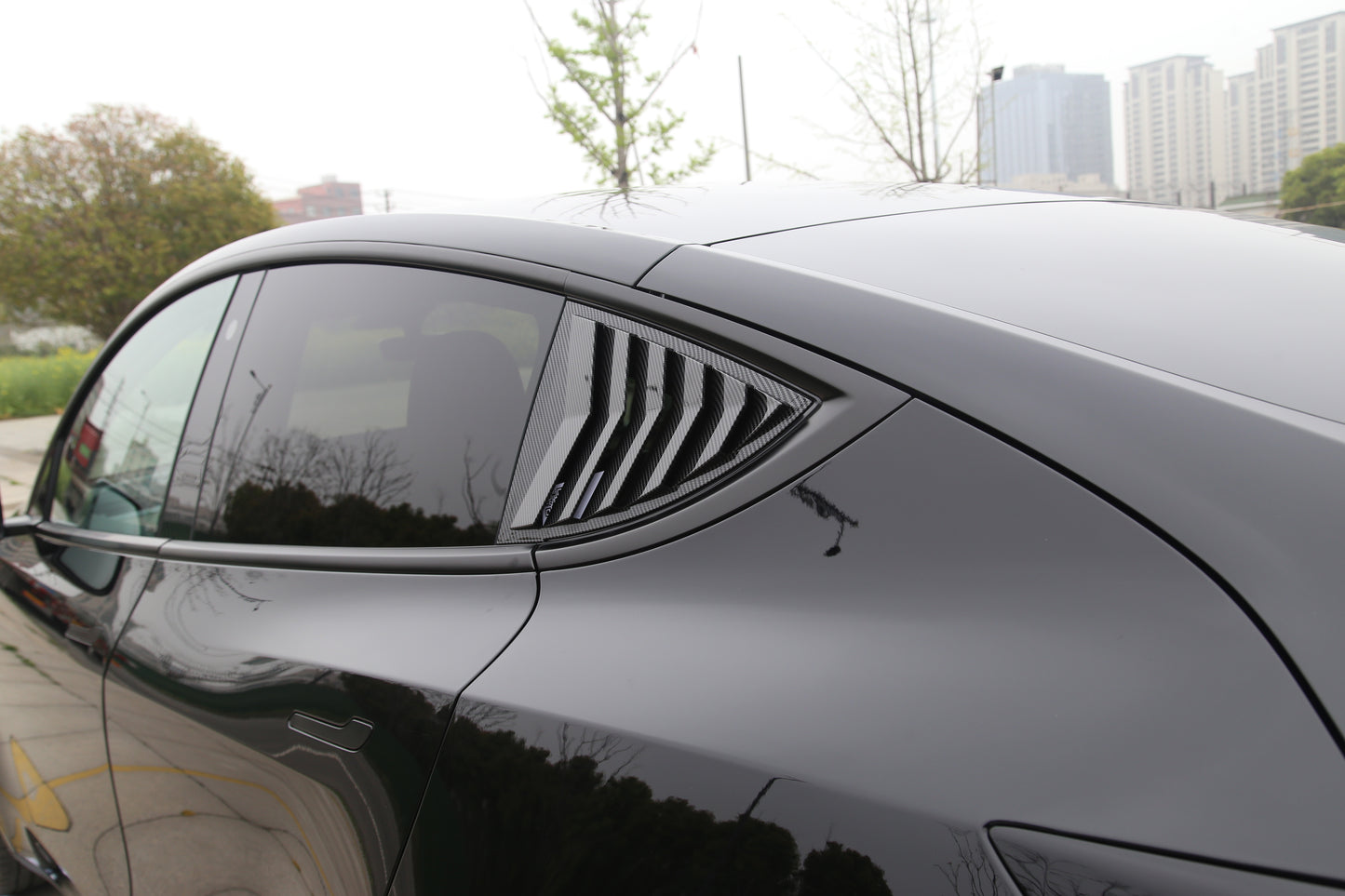 Model Y: Rear Window Triangular Shutters (2 PCs)