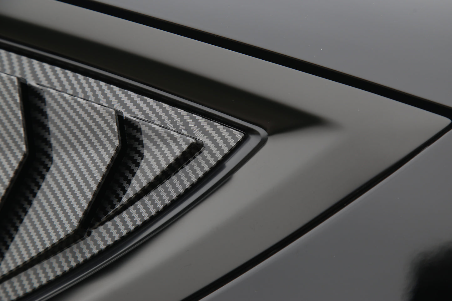 Model Y: Rear Window Triangular Shutters (2 PCs)