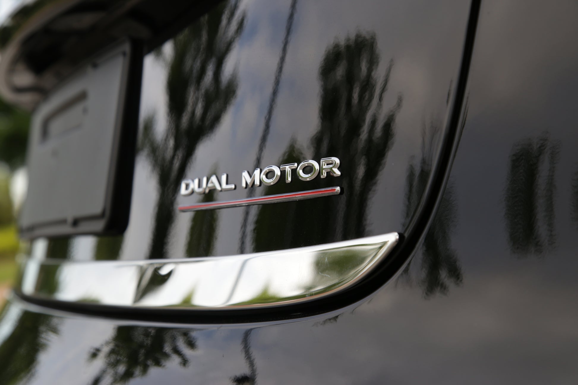 Model 3/Y: Dual Motor Metal Decals