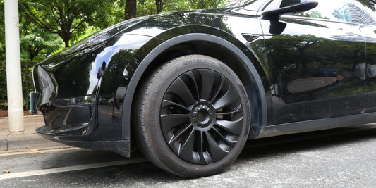 When Should You Replace Your Tires? A Safety Guide Based on Tread Depth, Age, and Condition for Model 3 and Model Y