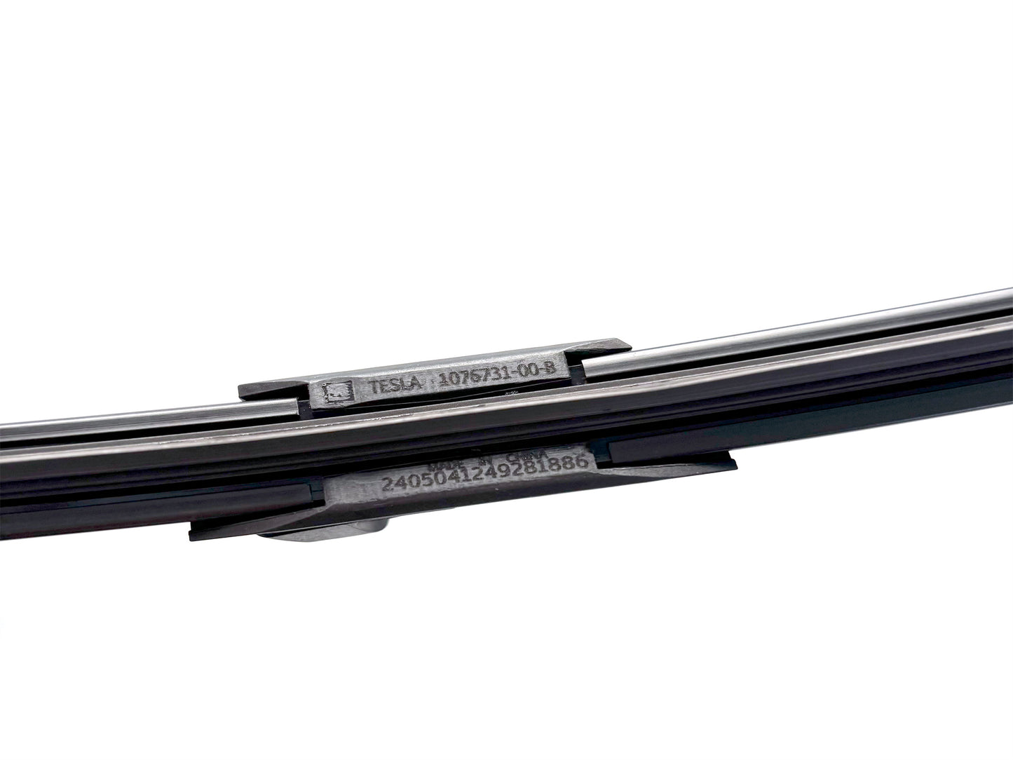 Tesla Model 3 (2017 – 2023) Windshield Wiper Blade – Right – OEM – 1076731-00-B - Parts