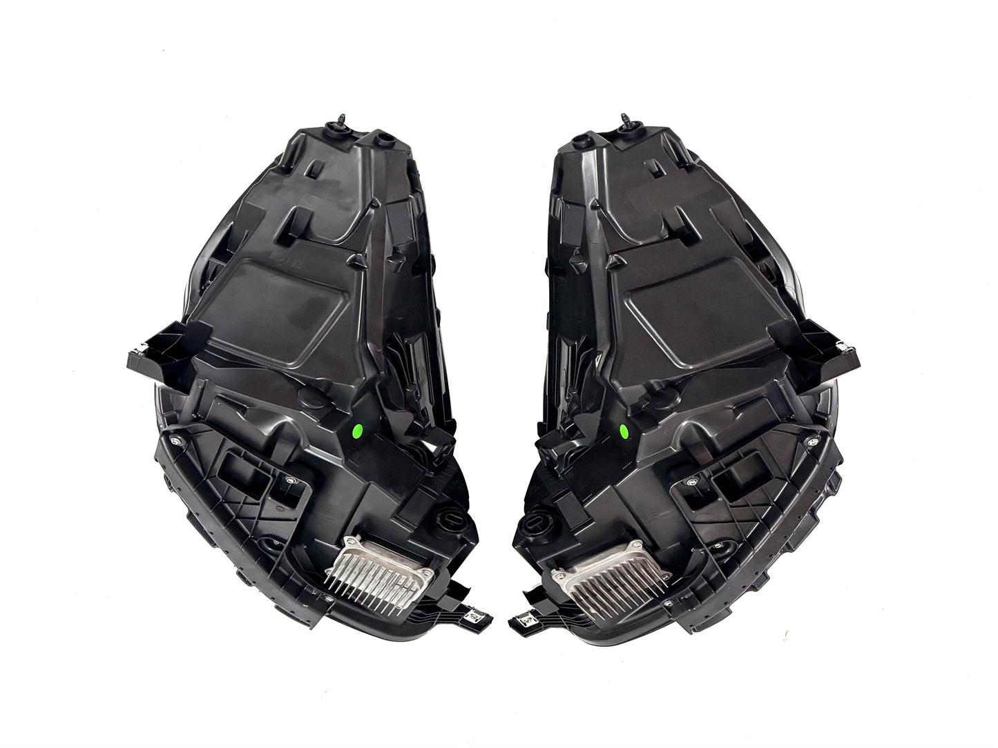 Tesla Model 3 & Y (2021 – 2023) Matrix HEADLAMP ASSEMBLY – OEM Lighting Module – LEFT – 1514952-00-C - Parts