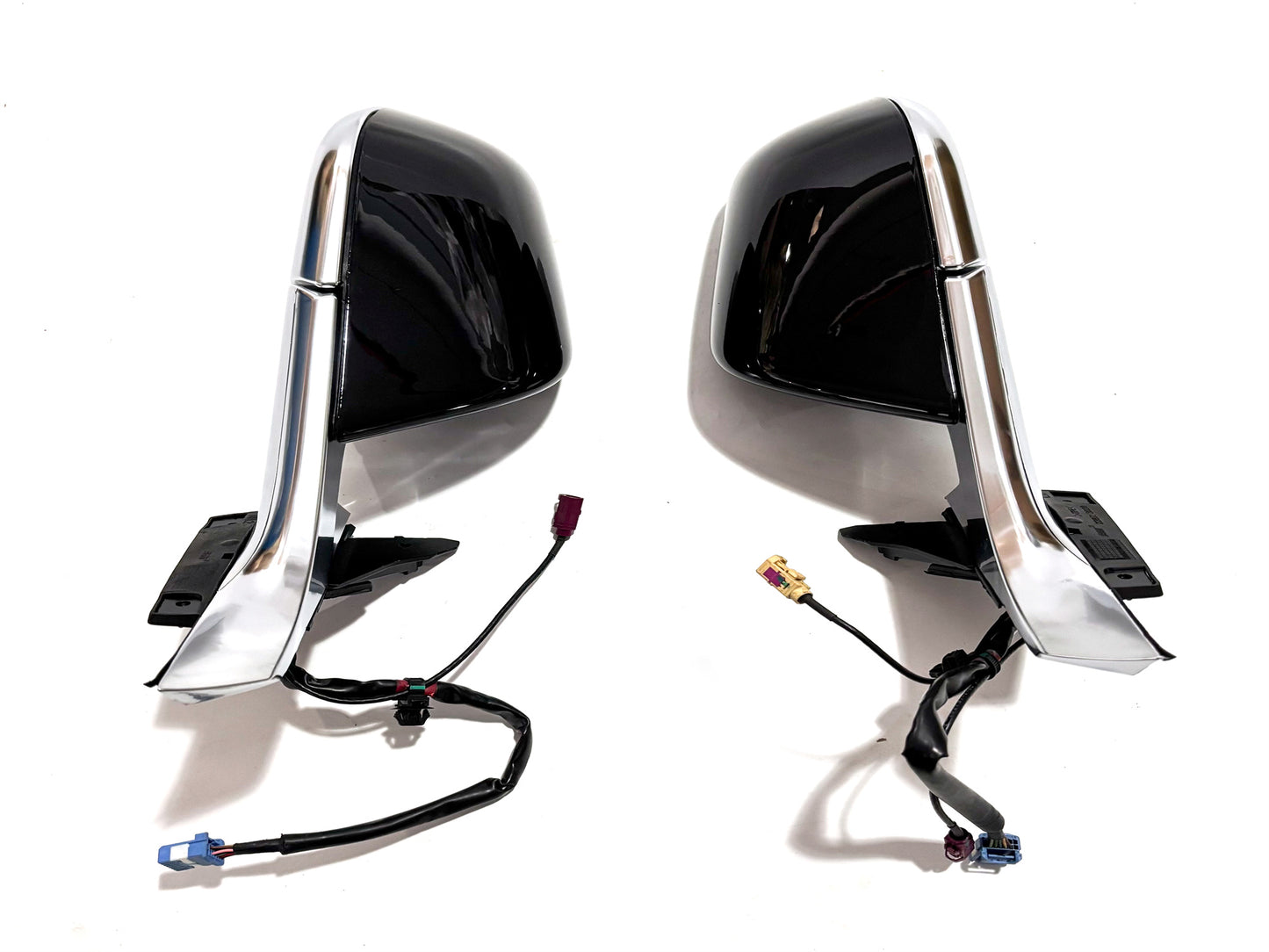 Tesla Model 3 (2017 – 2019) Side Mirror Assembly – Black – Left – 1521906-00-E - Parts