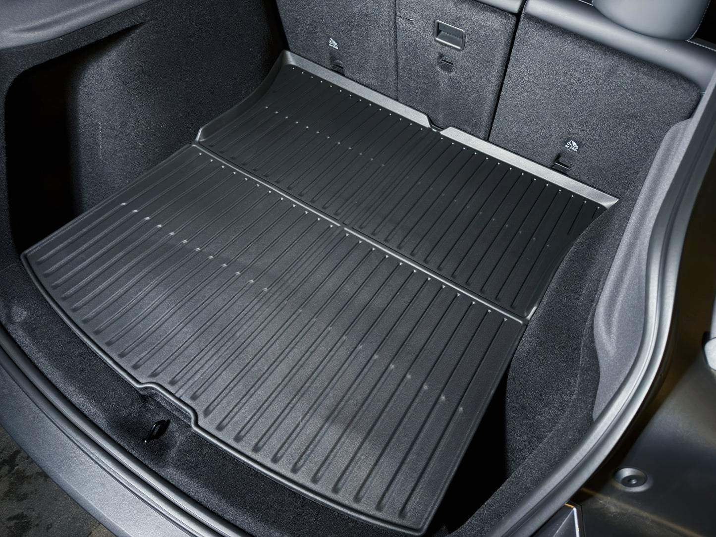 Model Y Juniper 2026+: TPE Trunk Storage Cargo Liner