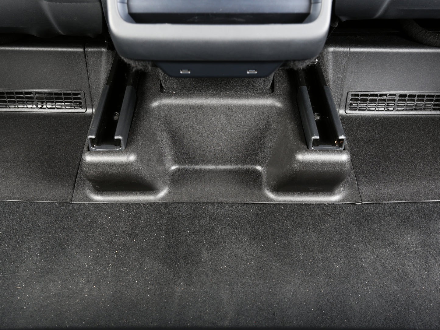 Model Y Juniper 2026+: Under-Seat Full Coverage Corner Edge & Vent Protector Cover (5 PCs)