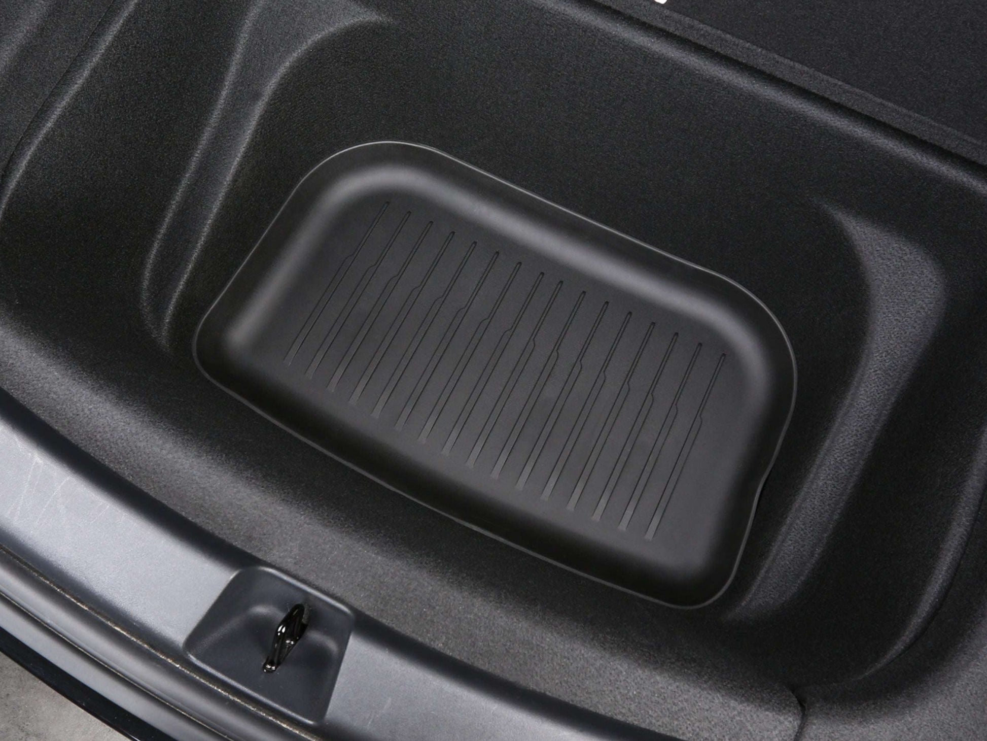 model-y-juniper-tpe-trunk-storage-compartment-mat