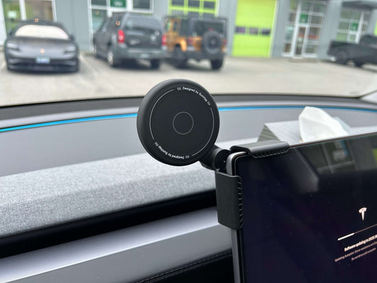 model-3-y-magnetic-rotatable-screen-edge-phone-holder-mount