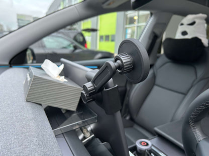 model-3-y-magnetic-rotatable-screen-edge-phone-holder-mount