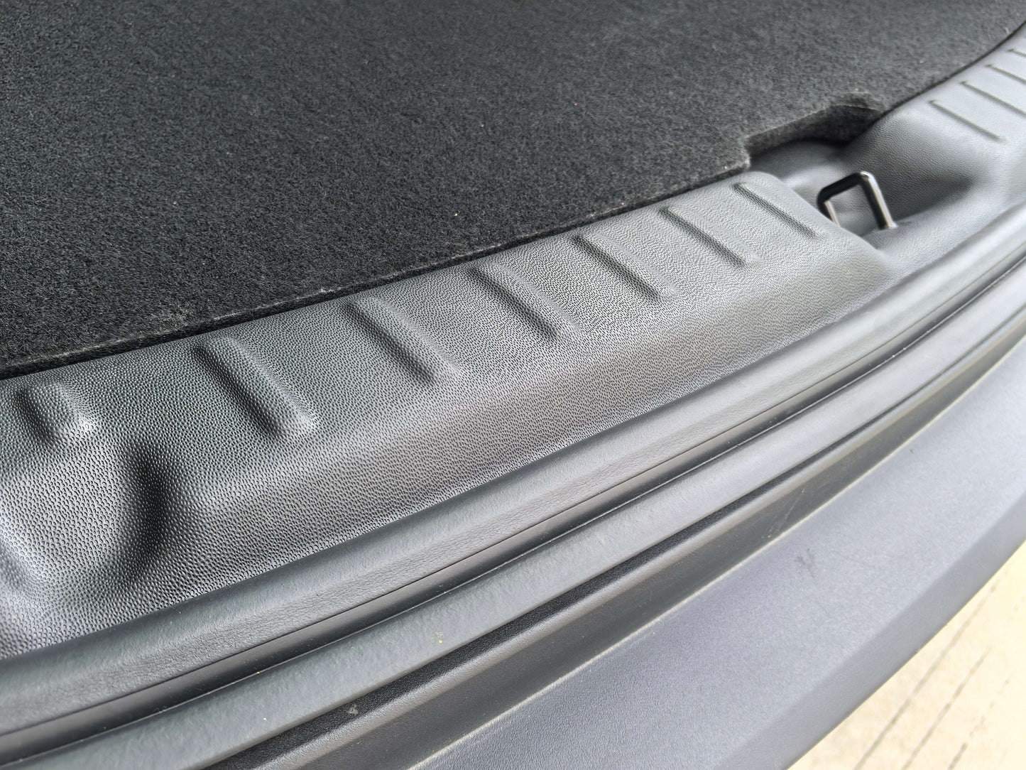 model-y-juniper-tpe-trunk-sill-covers