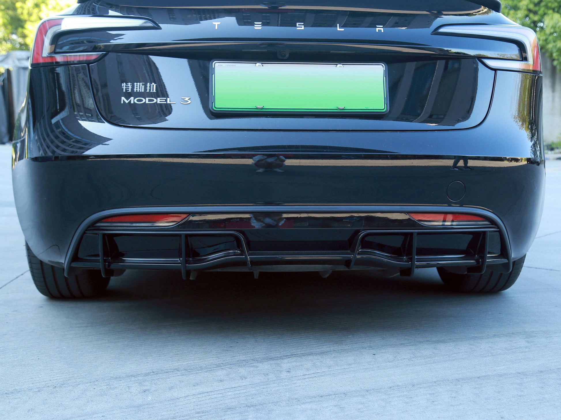 model-3-highland-performance-rear-bumper-diffuser