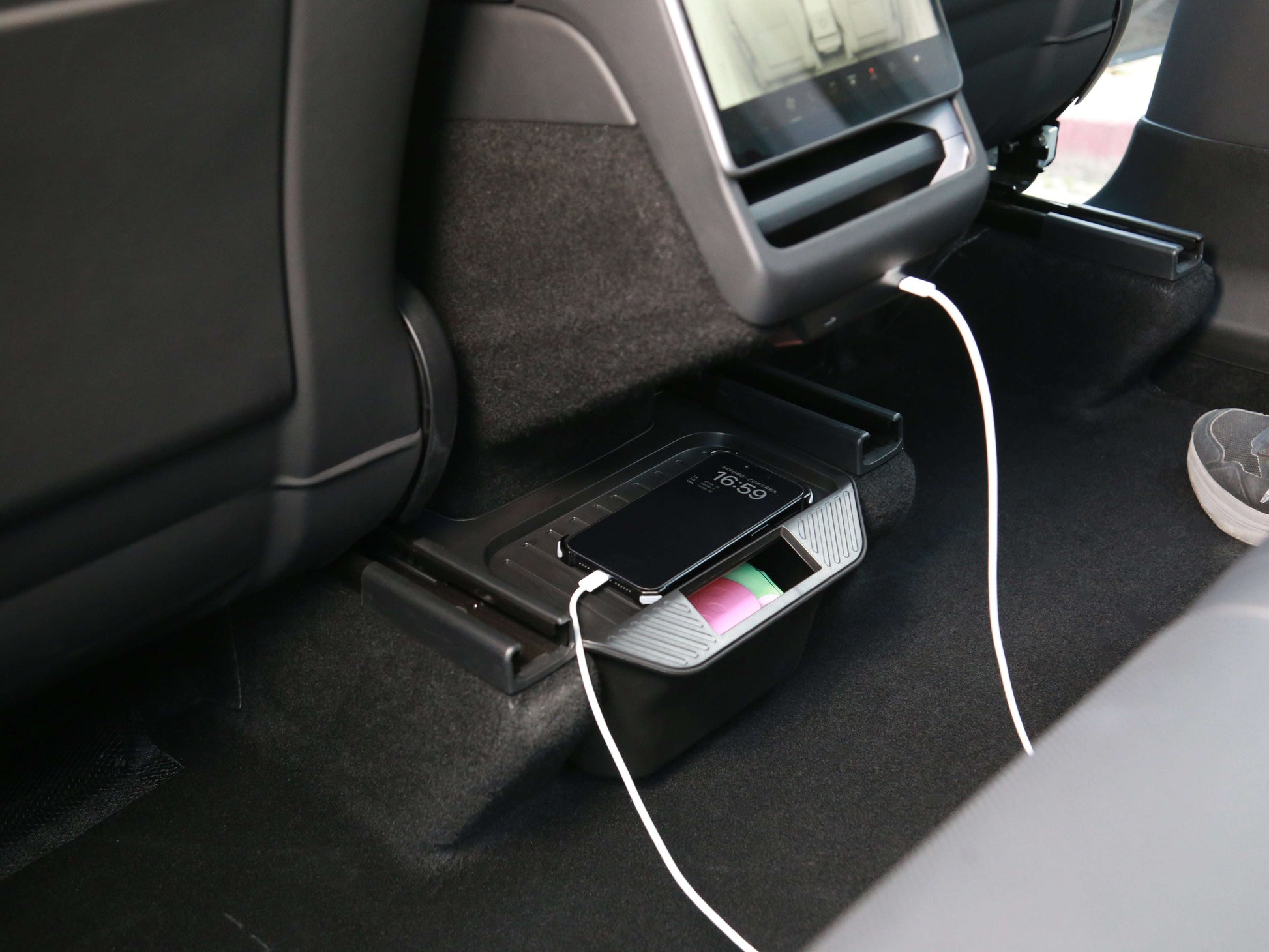 model-y-juniper-rear-passenger-centre-console-storage-bin