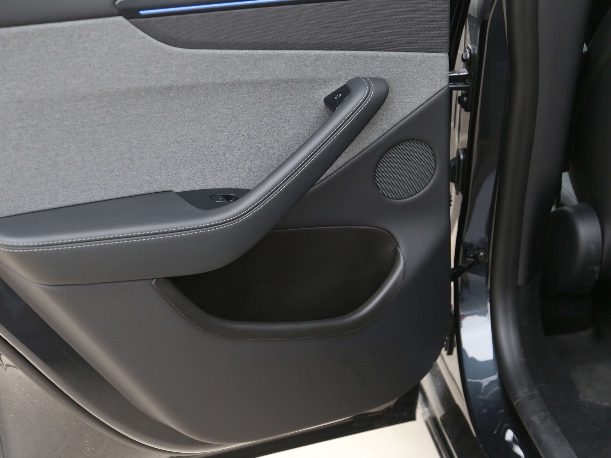 model-y-juniper-full-coverage-tpe-door-side-pocket-insert-4-pcs