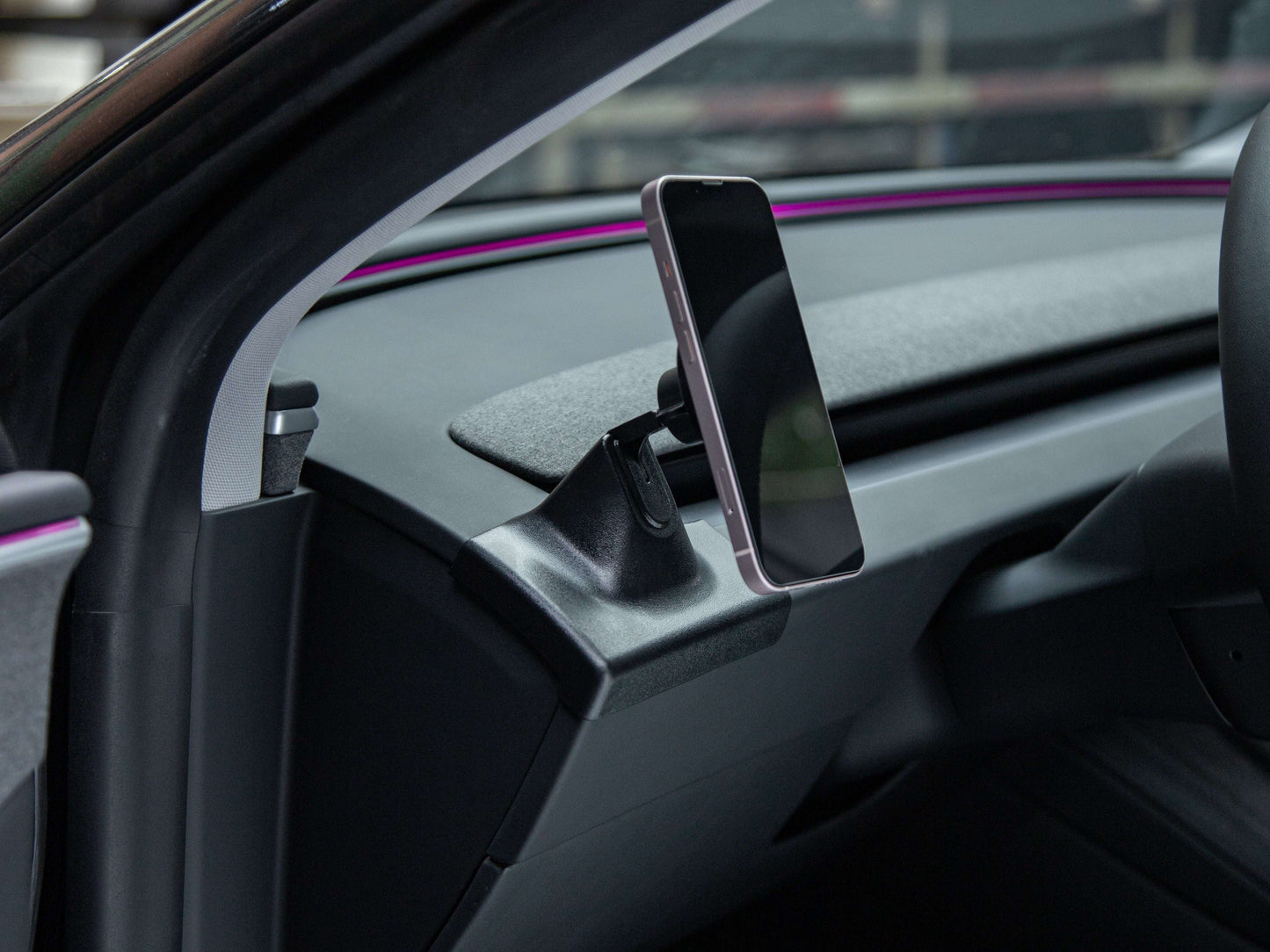 model-3-2017-2023-y-dashboard-air-vent-phone-holder-mount-magsafe-drop-down-copy